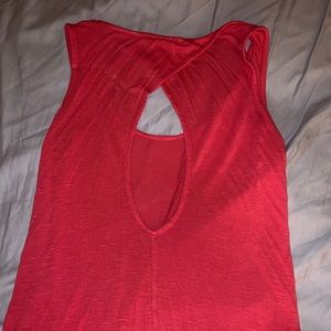 pink key hole back tank top